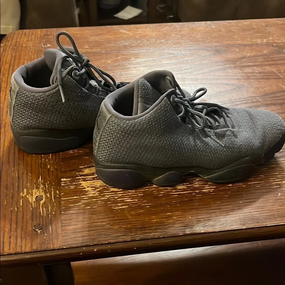 Jordan Men's Black Sneakers